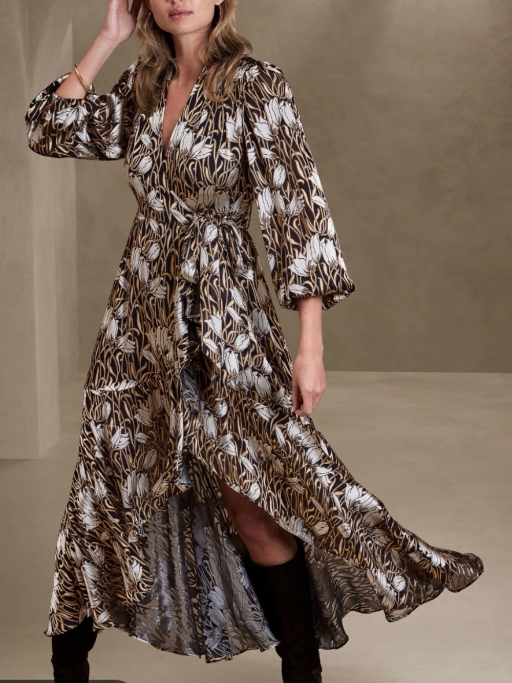 Banana Republic Black and Cream Floral Maxi Wrap Dress size XS